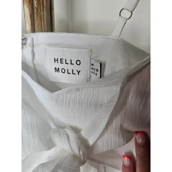 NWT Hello Molly White Cut Out Dress Bride/ Shower/ Bachelorette Size  6 - Picture 10 of 16